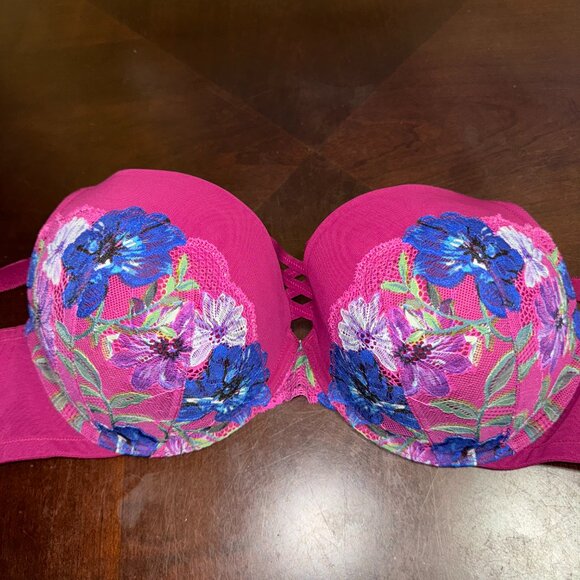 Torrid XO Plunge Push-Up Bra - Picture 1 of 5